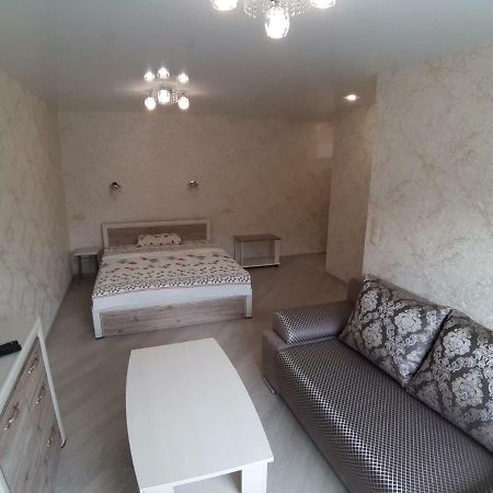 Ferienwohnung Однокомнатная Квартира На Площади Победы Homel Exterior foto