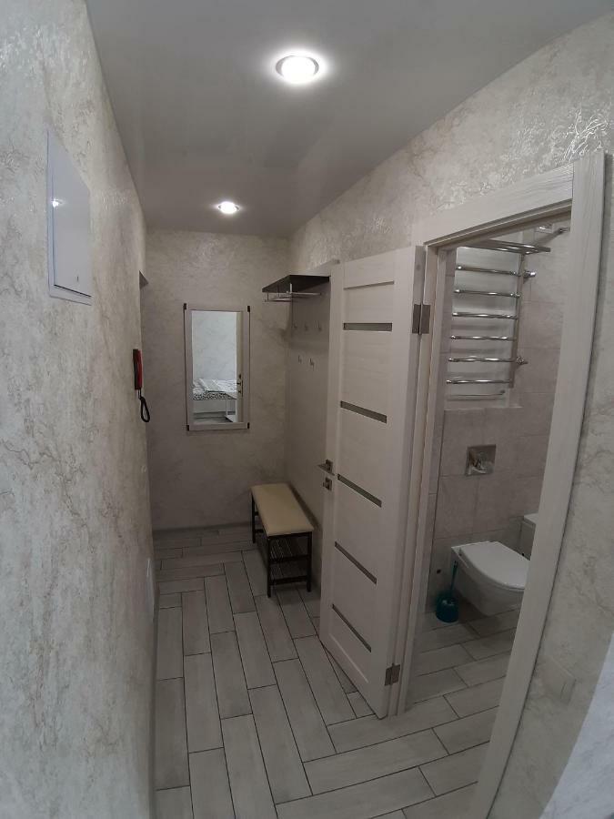 Ferienwohnung Однокомнатная Квартира На Площади Победы Homel Exterior foto